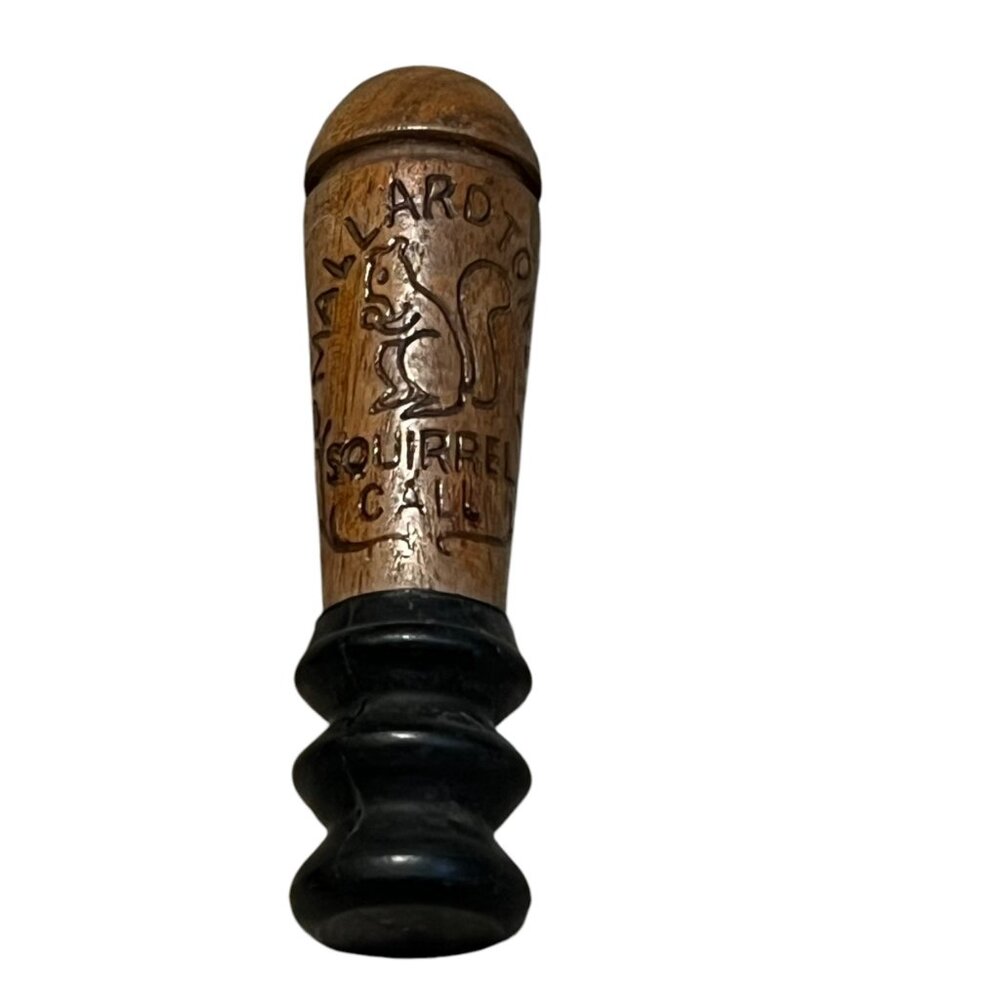 Vintage Mallard Tone Squirrel Call Hunting Tool